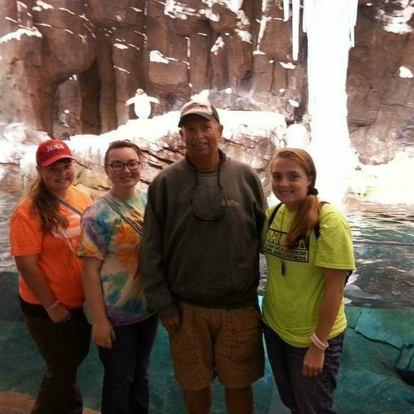 Meet your Posher, Kitty - Picture 1 of 1